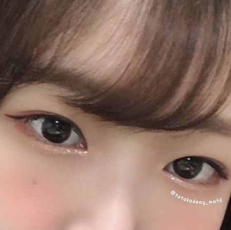 Mono Eyelid Makeup, Hooded Eyelid Makeup, Mono Eyelid, Eyelid Makeup, Makeup Hooded Eyes, Anime Figurines, Hooded Eyes, Asian Makeup, Makeup Inspo