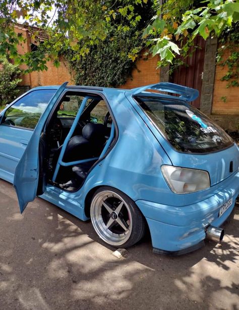 Peugeot 306, Tuning Cars, Gear Head, First Car, Vw Passat, Car Tuning, Jdm, Car Door, Peugeot