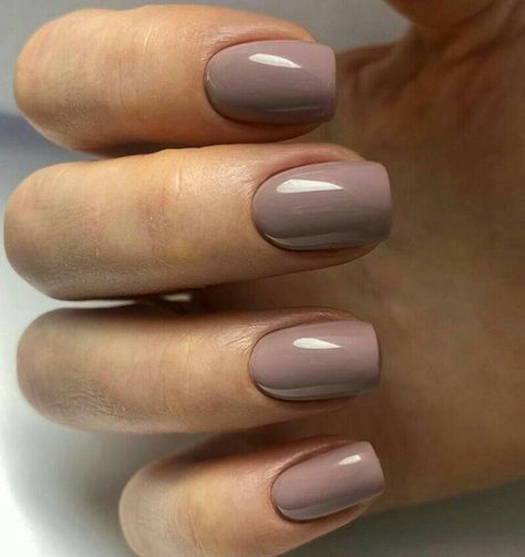 Gray Neutral Nails, Fall Nails 2023 Solid Color, Brownish Gray Nails, Neutral Nails Beige, Fall Neutral Nails Square, Light Taupe Nails, Fall Acrylic Nails Square, Winter Nude Nails, Cappuccino Nails