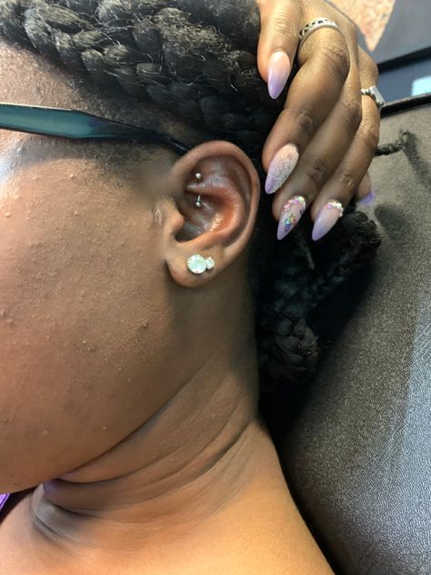 Conch Piercing Black Woman, Industrial Alternative Piercing, Daith Piercing Black Women, Ear Piercings Black Women, Hook Piercing, Chest Piercing, Red Locs, Constellation Piercings, Orbital Piercing