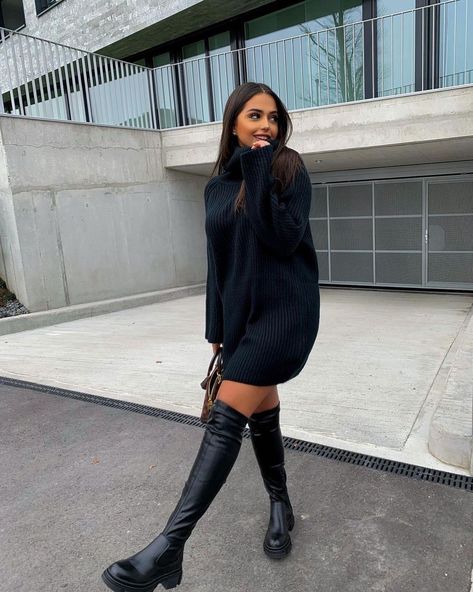 High Boots Outfit Winter, Thigh High Boots Outfit, Winter Date Night Outfits, Winter Boots Outfits, Sweater Dress Outfit, High Fashion Women, Stylish Summer Outfits, Cold Weather Fashion, Causual Outfits