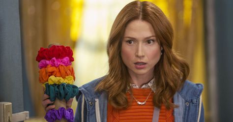 Why UKS’s Kimmy Has a Savior Complex -- Vulture Ellie Kemper, Kimmy Schmidt, Unbreakable Kimmy Schmidt, Uber Ride, Haircut Pictures, Social Experiment, Hanging With Friends, Sophia Bush, Tina Fey