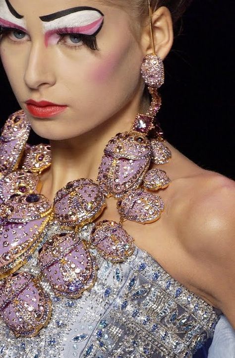 Makeup Artist :  Christian Dior Spring 2004 Couture Detail Couture, Dior Collection, Collection Couture, Christian Dior Haute Couture, By Any Means Necessary, Dior Haute Couture, John Galliano, Luxe Fashion, Mode Vintage