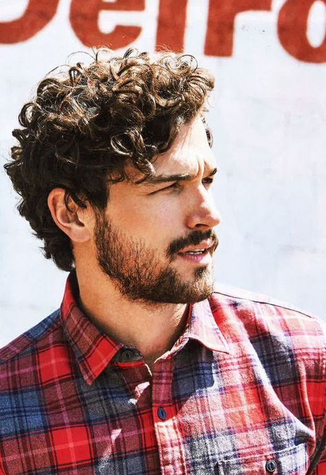 Long Curly Hair Men, Men's Curly Hairstyles, Mens Hairstyles Curly, Hipster Hairstyles, Men Haircut Curly Hair, Wavy Hair Men, Modern Men, Corte De Cabelo Masculino, Hairstyles For Curly Hair