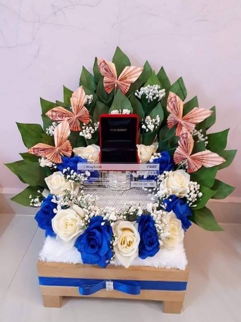 Gubahan Hantaran Ideas, Money Garland, Sireh Junjung, Dulang Hantaran Ideas, Hantaran Tunang, Bunga Pahar, Sirih Junjung, Hantaran Ideas, Gubahan Hantaran