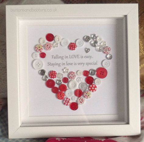 LOVE IS SPECIAL Button Heart Picture - Wife Girlfriend Valetines Day Wedding Gift - Engagement Anniversary Button Art Projects, Cadeau St Valentin, Button Heart, Button Creations, Button Craft, Christmas Picture, Diy Valentines Decorations, Frame Ideas, Button Picture