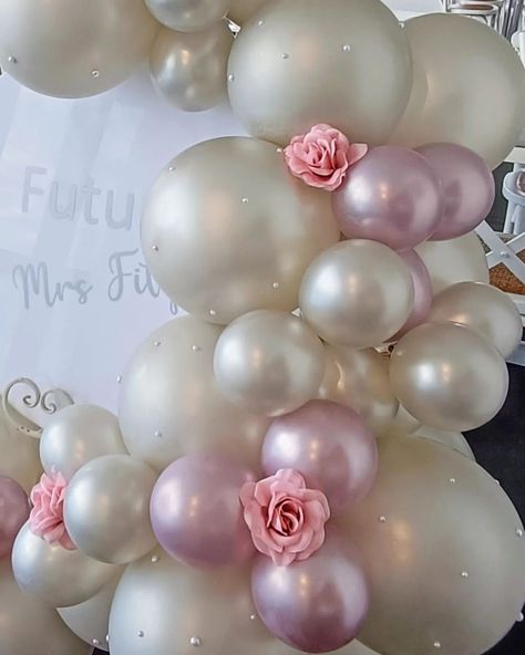 Petals,pearls and Prosecco 🤍🌸🩷🥂 Bridal Shower pretty. *Balloon garland on easel/ "NEW" soft pastel Silk range by @sempertex - Cream Pearl and Blossom Pink/ pearl adornments and soft pink roses. Custom Vinyl Print Acrylic signage 👌 #balloonlady #every_special_moment #balloonsnelsonbay #nelsonbayballoons #wedeliverballoons #wedoballoons #mobileballoondelivery #worimicountry #balloongarland #bridalshower #futuremrs #customballoons #customsigns #portstephensballoons #loveportstephens #psiloveyou Soft Pink Roses, Acrylic Signage, Balloon Delivery, Custom Balloons, Vinyl Print, Pearl Cream, Custom Vinyl, Pink Pearl, Balloon Garland