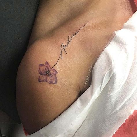 Beautiful Shoulder Tattoos, Mujeres Tattoo, Tattoo Beautiful, Tattoo Diy, Shape Tattoo, Tattoos For Women Flowers, Tattoo Zeichnungen, Skeleton Hand Tattoo, Disney Tattoo