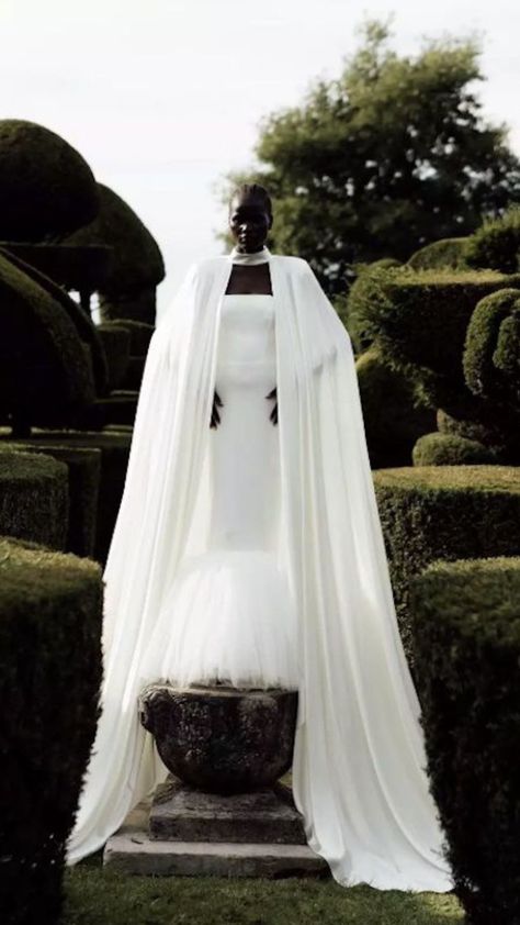 This season saw the presence of elegant, detachable wedding capes in many styles. Designers like Halfpenny London and Mira Zwillinger incorporated capes of varying lengths that created a waterfall-like effect to classic wedding dresses. With some looks, delicate lace and gauze fabrics were embellished with floral embroidery or beading for an especially feminine style. Head to the link for more stunning trends from Bridal Fashion Week. // Photo: Halfpenny London Cape Wedding Dress Detachable, Classic Wedding Dresses, Lace Trimmed Veil, Bridal Capes, Halfpenny London, Lace Fingerless Gloves, Mira Zwillinger, Cape Wedding Dress, Arab Wedding