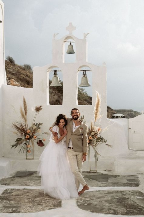 Portfolio - Greek Island Wedding & Elopement Photography Greek Elopement, Santorini Photography, Greek Island Wedding, Greek Islands Wedding, Greece Honeymoon, Santorini Wedding, Greece Wedding, Crete Greece, Proposal Engagement