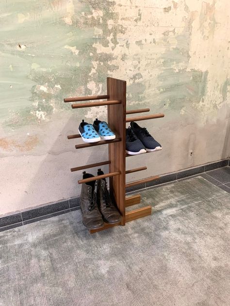 Japanese Entryway, Porch Entrance, Shoe Stand, Wood Shoe Rack, Shoe Rack Entryway, Wood Shoe, Clothes Stand, Metal Furniture Design, Wood Shoes