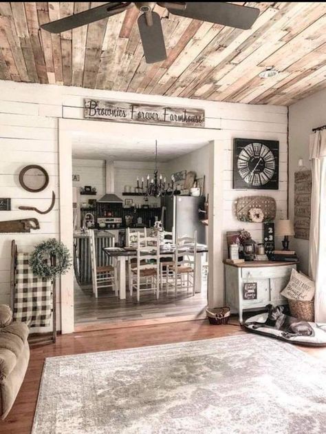 Old Farmhouse Remodel Interior, Farmhouse Den Family Rooms, Small Farmhouse Remodel, Rustic Farmhouse Remodel, Old Mobile Home Remodel, Old Farmhouse Remodel, Old Farmhouse Interior, Shiplap Living Room, Primitive Decorations