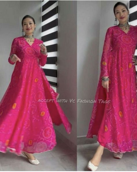 Kurti Designs Latest Bandhani, Bandej Dress Indian, Bandhani Kurti Designs Latest, Bandhni Kurti Designs Latest, Rajasthan Photography, Dress Designs For Stitching, Girls Designer Dresses, Simple Lehenga, Bandhani Dress