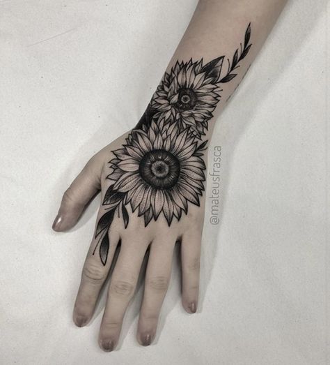 Tattoo Design For Hand, Hand Tattoos For Women, Sunflower Tattoos, Wrist Tattoos For Women, Floral Tattoo Design, Up Tattoos, Sunflower Tattoo, Dope Tattoos, Tattoo Designs For Women