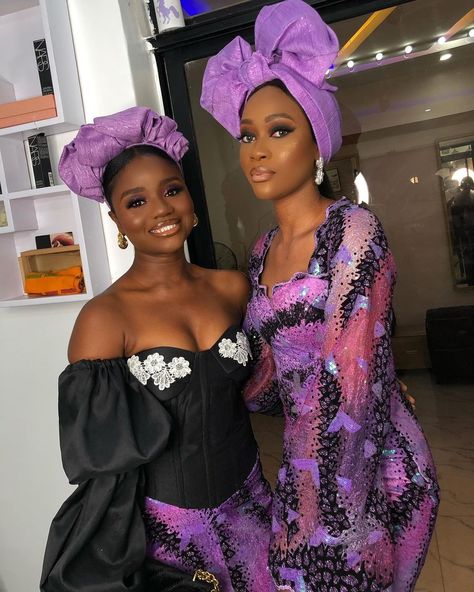 Stylaa! Party guests in purple outfits, so royal💜💜@stylaa.app 👈🏽follow and tag . . . . 💃🏿: @nat_divaabeauty . . ⁠. #stylaa #ankara #fashion #asoebi #asoebibella #yellow #makeup #asoebistyles #gelestyles #asoebi #asoebibella #gelestyles #owambestyle #owambe #owanbeparries #makeupartist #makeupartistsworldwide #makeuplooks #reels #melaninpoppin #melaninqueen #explore #igbotraditionalwedding #igbowedding #yorubawedding Gele Styles, Igbo Traditional Wedding, Ghanaian Wedding, Igbo Wedding, Yellow Makeup, African Lace Styles, African Styles, Best African Dresses, Ankara Fashion