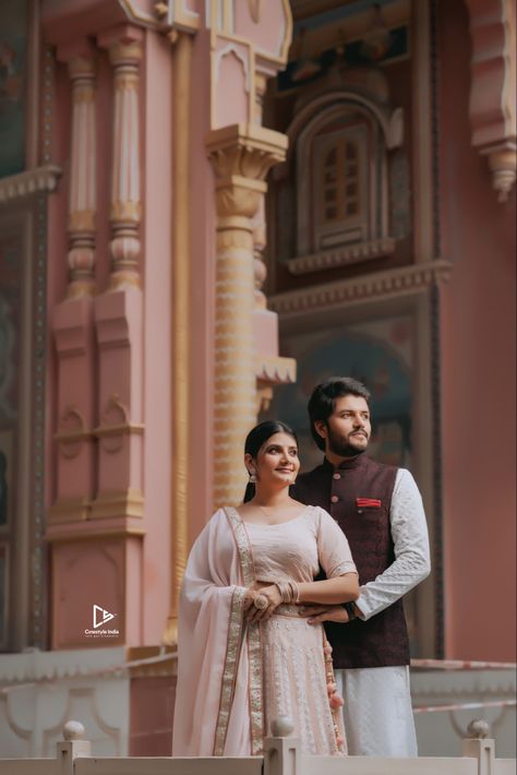 Anil + Babita You are invited to view our wedding photography portfolio also Shoot on @sonyalphain Location Jaipur #photography #photoshoot #weddingphotography #weddingdress #wedding #couplegoals #preweddingshoot #weddinginspiration @cinestyleindia Patrika Gate Couple Poses, Patrika Gate Jaipur Photography, Engagement Outdoor Photoshoot, Pre Wedding Jaipur, Couple Temple Photoshoot, Patrika Gate Jaipur Pre Wedding, Jaipur Pre Wedding Photoshoot, Traditional Pre Wedding Photoshoot, Couples Wedding Photoshoot