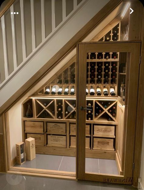 Wine Rack Stairs, Glass Understairs Wine Storage, Wine Store Under Stairs, Under Stair Case Wine Cellar, Understairs Wine Rack Ideas, Wine Shelves Under Stairs, Wine Display Under Stairs, Glass Under Stairs, Understair Wine Store