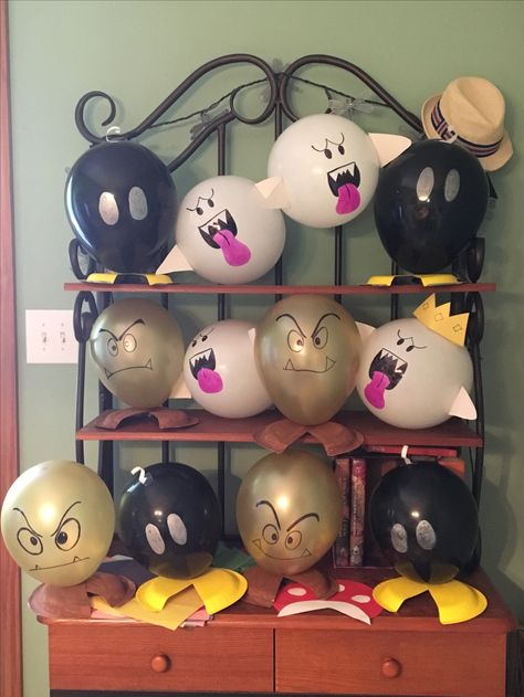 Mario Balloon Decorations, Bowser Balloon Arch, Mario Bro Balloon Garland, Mario Balloons, Mario Brothers Balloon Arch, Mario Halloween, Bowser Party Ideas, Mario Ghost Balloons, Goomba Balloons