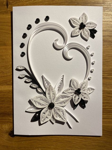 Wedding Card Quilling Handmade, Paper Quilling Wedding Cards, Quilled Wedding Cards Handmade, Quilling Wedding Cards Ideas, Quilled Wedding Cards, Quilling Wedding Cards, Wedding Quilling Ideas, Quilling Wedding, Quiling Paper Art