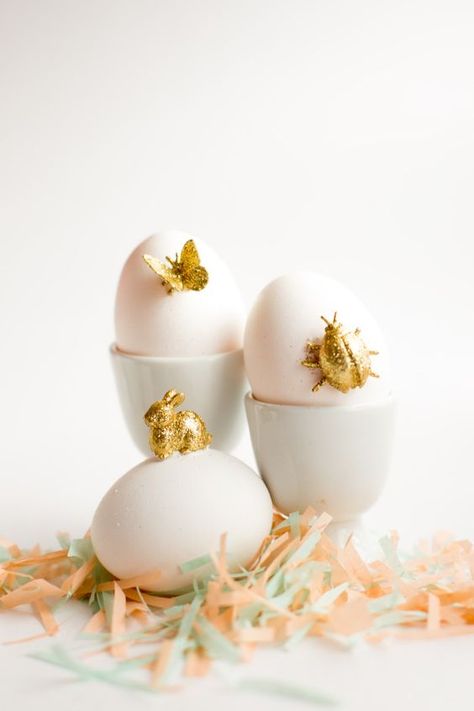 SEO Decorating From Our Favorite Pinterest Posters Animal Easter Eggs, Bunny Butterfly, Diy – Velikonoce, Dye Eggs, Diy Easter Eggs, Creative Easter Eggs, Egg Holders, White Egg, Easter Egg Dye