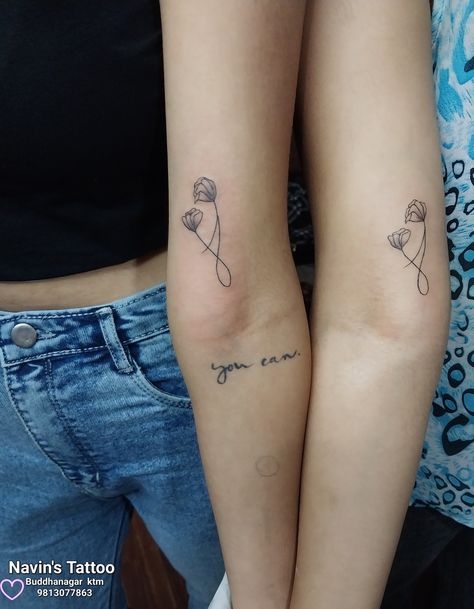 Small Tattoos Mum And Daughter, Flower Mother Daughter Tattoo, Mom And Daughter Flower Tattoos, Flower Sister Tattoos, Sisters Tattoos, Mum And Daughter Tattoo, Ems Tattoos, Sister Tat, Mom Daughter Tattoos