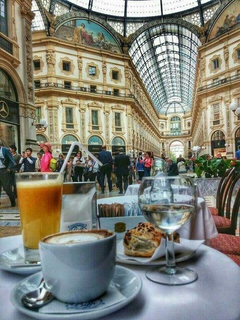 Coffee inside The Galleria Vittorio Emanuele II -one of the world's oldest shopping malls in Milan, Italy... Milan Italy Food, Milan Breakfast, Breakfast In Italy, Breakfast Italy, Milan Summer, Milan Food, Fancy Places, Milan Travel, Galleria Vittorio Emanuele