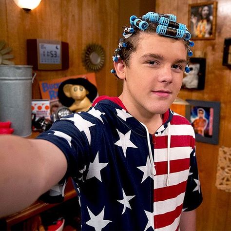 Henry Danger Force on Twitter: "🚨 #RandomHalloweenCostumeIdea 🚨 Jasper in pajamas! Don't forget the sweet hair curlers. https://t.co/rIoVJV67iE" / Twitter Jasper Henry Danger, Danger Force, Henry Danger, Hair Curlers, Perm, The Sweet, Don't Forget, Halloween Costumes, Force