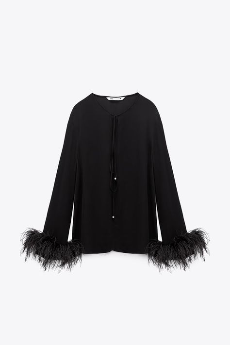 FEATHERED FLOWY BLOUSE - Black | ZARA United States Zara Ruffle Top, Oversized Long Sleeve Shirt, Flowing Blouse, Metallic Blouses, White Linen Shirt, Printed Sleeveless Blouse, Zara Shirt, Zara Blouse, Oversized Blouse