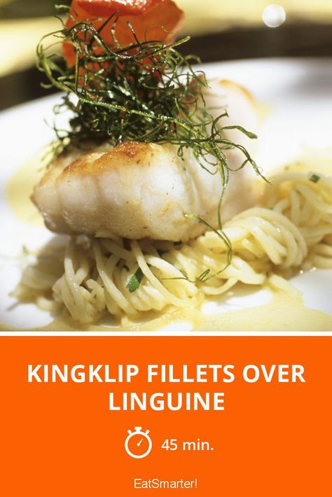 Kingklip Fillets over Linguine - simple dish - So healthy is the recipe: 77.0/10 | A recipe idea by EAT SMARTER | African, Fish, Herb, Sauce, Pasta, South African, Dough #saltwaterfish #healthyrecipes Kingklip Recipes Fish, Kingklip Recipes, Pumpkin Crisp, Linguine Recipes, Recipes Fish, Linguine Pasta, Sauce Pasta, Herb Sauce, Clarified Butter