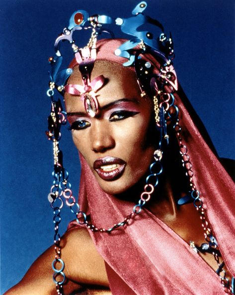 Publicity still of Jamaican singer and actress Grace Jones, 1980. (Photo by John D. Kisch/Separate Cinema Archive/Getty Images) Tekken Girls, Jean Paul Goude, Disco Queen, Grace Jones, Rock N’roll, Beauty Icons, Amazing Grace, Shakira, Lady And Gentlemen