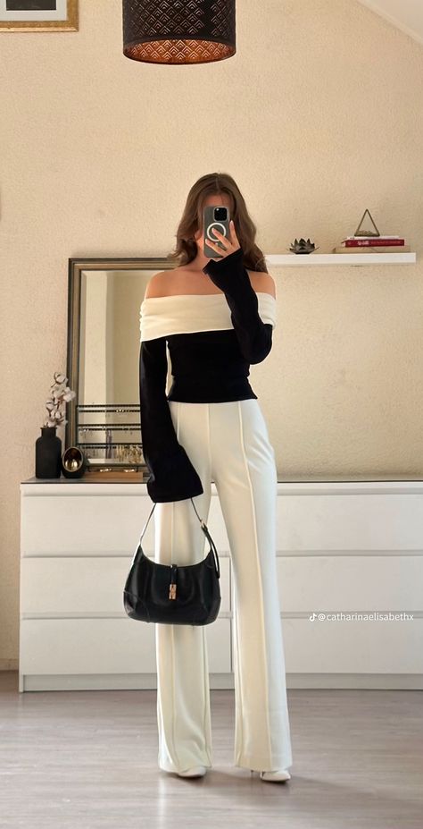 Buissnes Outfit Women, Classy White Pants Outfits, Elegant Long Sleeve Off-shoulder Top For Winter, Outfits For Meeting His Parents, Black And White Outfits Classy Chic, Elegant Fitted Off-shoulder Top, Old Money Trousers Woman, Elegant Style Outfits, Elegant Brunch Outfit