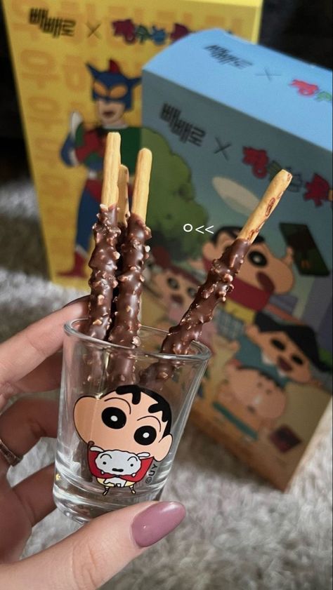 Kore Style, Pepero Day, Live Aesthetic, Daily Aesthetic, Sinchan Cartoon, Crazy Wallpaper, Delicacy Food, Food Vids, Shin Chan