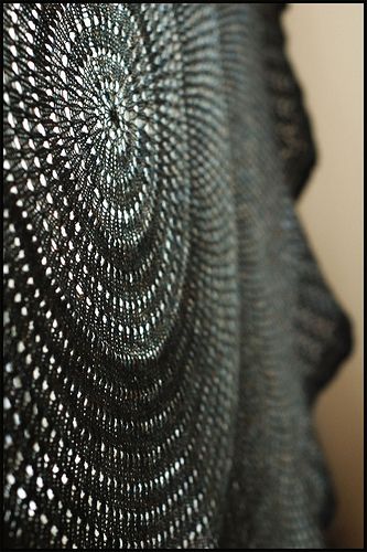 Pi Shawl Blanket (by b r o o k l y n t w e e d) Pi Shawl, Christmas Knits, Shawl Blanket, Endless Potential, Knitted Cowl Scarves, Knitting And Crochet Patterns, Brooklyn Tweed, Knitting Paterns, Knitted Shawl