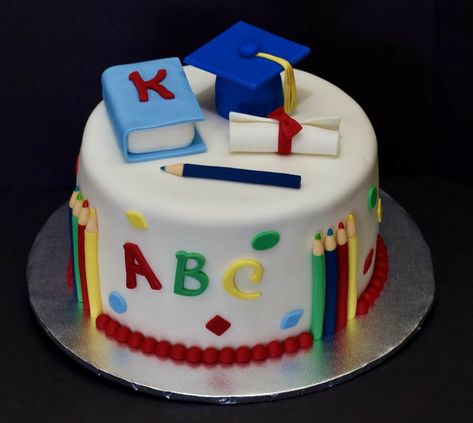 Preschool Graduation Cake, Teacher Birthday Cake, Kindergarten Graduation Cake, Fondant Unicorn Cake Toppers, Teacher Cakes, Graduation Party Cake, School Cake, Book Cake, Chocolate Cake Decoration