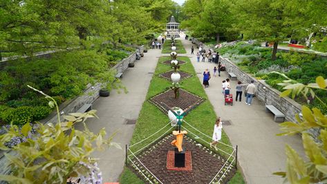 English Flower Garden, Park Royal, Spring Gardens, Burlington Ontario, Garden Picnic, Royal Garden, Italian Garden, Garden Images, School Garden