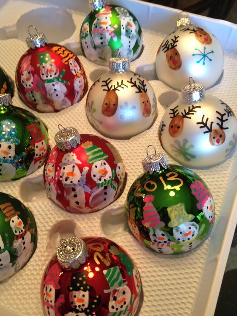 Diy Christmas Baubles, Diy Christmas Ball, Diy Christmas Videos, Christmas Art Projects, Christmas Crafts For Kids To Make, Kids Christmas Ornaments, Christmas Projects Diy, Preschool Christmas, Easy Christmas Crafts