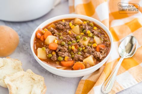 Ground Beef Vegetable Soup Crock Pot, Vegatable Beef Soup, Beef Soup Crockpot, Crock Pot Vegetable Beef Soup, Crockpot Vegetable Beef Soup, Crockpot Vegetable, Vegetable Soup Crock Pot, Homemade Vegetable Beef Soup, Crock Pot Vegetables