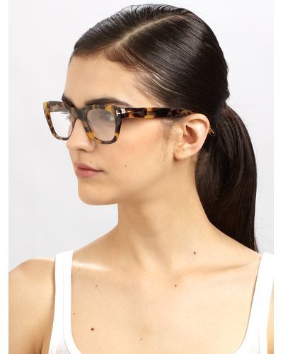 Designer eyeglasses