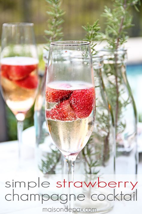 Learn how to make a simple and delicious strawberry champagne cocktail - so easy and the perfect recipe for making any occasion special | maisondepax.com Andre Champagne, Strawberry Champagne Cocktail, Strawberry And Champagne, Pumpkin Latte Recipe, Champagne Margaritas, Champagne Martini, Cotton Candy Champagne, Champagne Recipes Cocktails, Champagne Punch