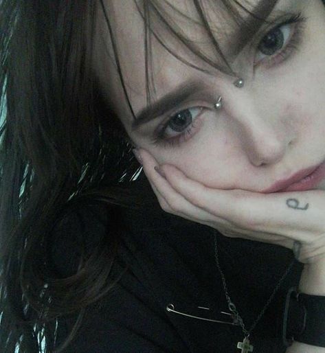 Nose Bridge Piercing, Bridge Piercing, Devil Aesthetic, Anime Goth, Cool Piercings, Cute Piercings, Goth Girl, Punk Grunge, Aesthetic Love