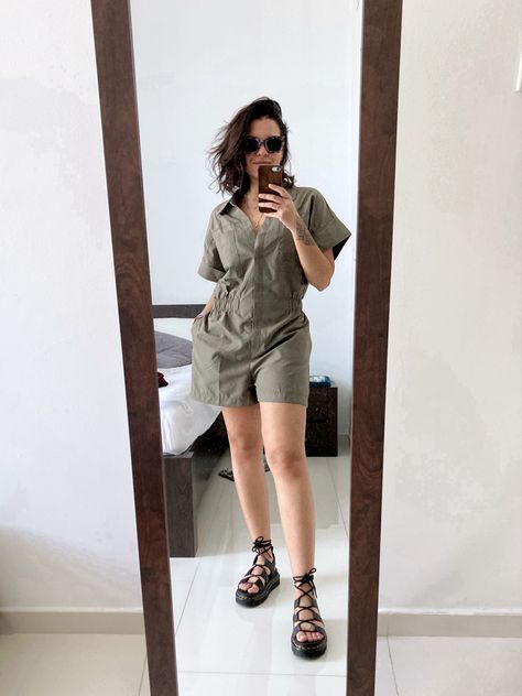 Jumpsuit olive green + Dr Martens Nartilla Sandals Dr Martens Nartilla Sandals Outfit, Dr Martens Nartilla Outfit, Doc Marten Sandals Outfit, Nartilla Sandals, Dr Martens Nartilla, Green Dr Martens, Doc Marten Sandals, Martens Outfit, Sandals Outfit