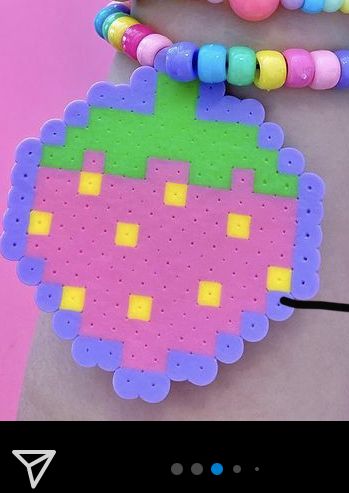 Cutecore Perler Bead, Pastel Perler Bead Patterns, Hama Beads Aesthetic, Kandi Necklace, Perler Designs, Kandi Inspo, Easy Perler Bead Patterns, Pokemon Perler Beads, Kandi Ideas