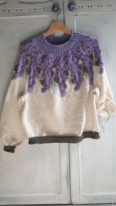 Lilac Pullover Knitting pattern by The Queen Stitch Queen Stitch, Lilac Pattern, Knitting Business, Pullover Knitting Pattern, Knitting Sweaters, The Queen, Knitting Pattern, Knitting Patterns, Knitted Sweaters