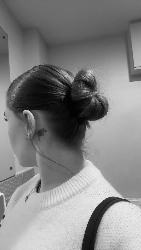 Small fairy tattoo behind ear tattoo messy bun slick back hair style Fairy Tattoo Behind Ear, Small Fairy Tattoo, Small Tattoo Women, Bun Slick, Slick Back Bun, Slick Back Hair, Tattoo Behind Ear, Fairy Tattoo, Tattoo Women