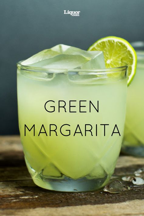 The Green Margarita: This twist on the classic Margarita recipe uses a delicious sugar snap pea puree. Green Margarita, Sugar Snap Pea, Pea Puree, Classic Margarita Recipe, Snap Pea, Coffee Milkshake, Recipe For Teens, Keto Cocktails, Cocktail Appetizers