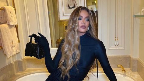 “I was lucky and all I have is a scar to tell the story with” Klohe Kardashian, Khlo Money, Estilo Khloe Kardashian, Khloe Kardashian Style, Estilo Kardashian, Khloe K, Kloe Kardashian, Khloé Kardashian, Tristan Thompson