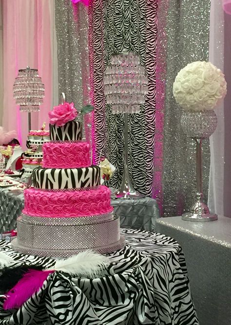 Zebra Print Quinceañero Zebra Print Wedding, Zebra Print Birthday Party Ideas, Mcbling Party, Coquette Bday, 2000s Birthday Party Theme, Y2k Birthday Party, Birthday Event Ideas, Zebra Print Party, Zebra Birthday Party