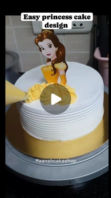 Princess Sheet Cake Ideas, Easy Princess Cake, Belle Birthday Cake, Princess Belle Cake, Bobby Deol, Belle Cake, Belle Birthday, 1st Birthday Cakes, Sweet Bakery