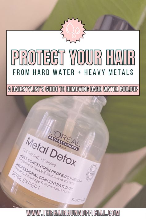 If your hair seems lifeless and dull, you're probably struggling from hard water buildup. Here's how a hairstylist would identify the signs and protect your hair from hard water and heavy metal damage. Hard Water Hair, Hair Buildup, Diy Detox, Hair Detox, Water Hair, Hair Test, Shower Head Filter, Detox Shampoo, Lighter Hair