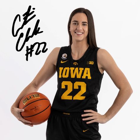 Caitlyn Clark Basketball Iowa, Caitlin Clark Iowa, Caitlyn Clark, Basketball Board, Stephen Curry Wallpaper, Iowa Basketball, Curry Wallpaper, Indiana Basketball, Iowa Hawkeye